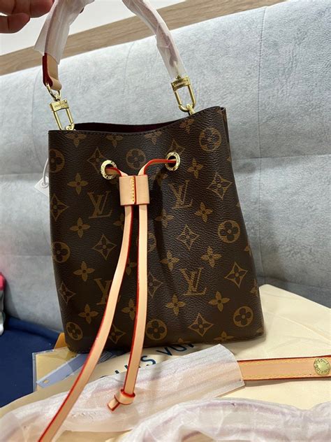 lv bucket neo noe.